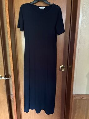 Everyday Navy Short-Sleeve Maxi Dress - Effortless Comfort Medium